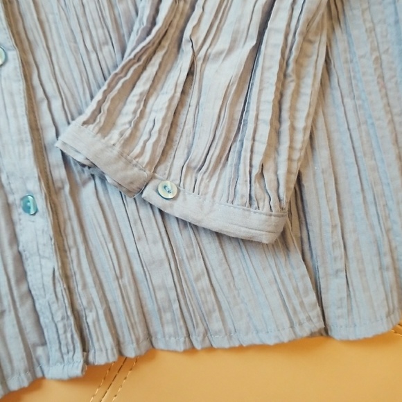 3X apt.9 woman top - Picture 3 of 3